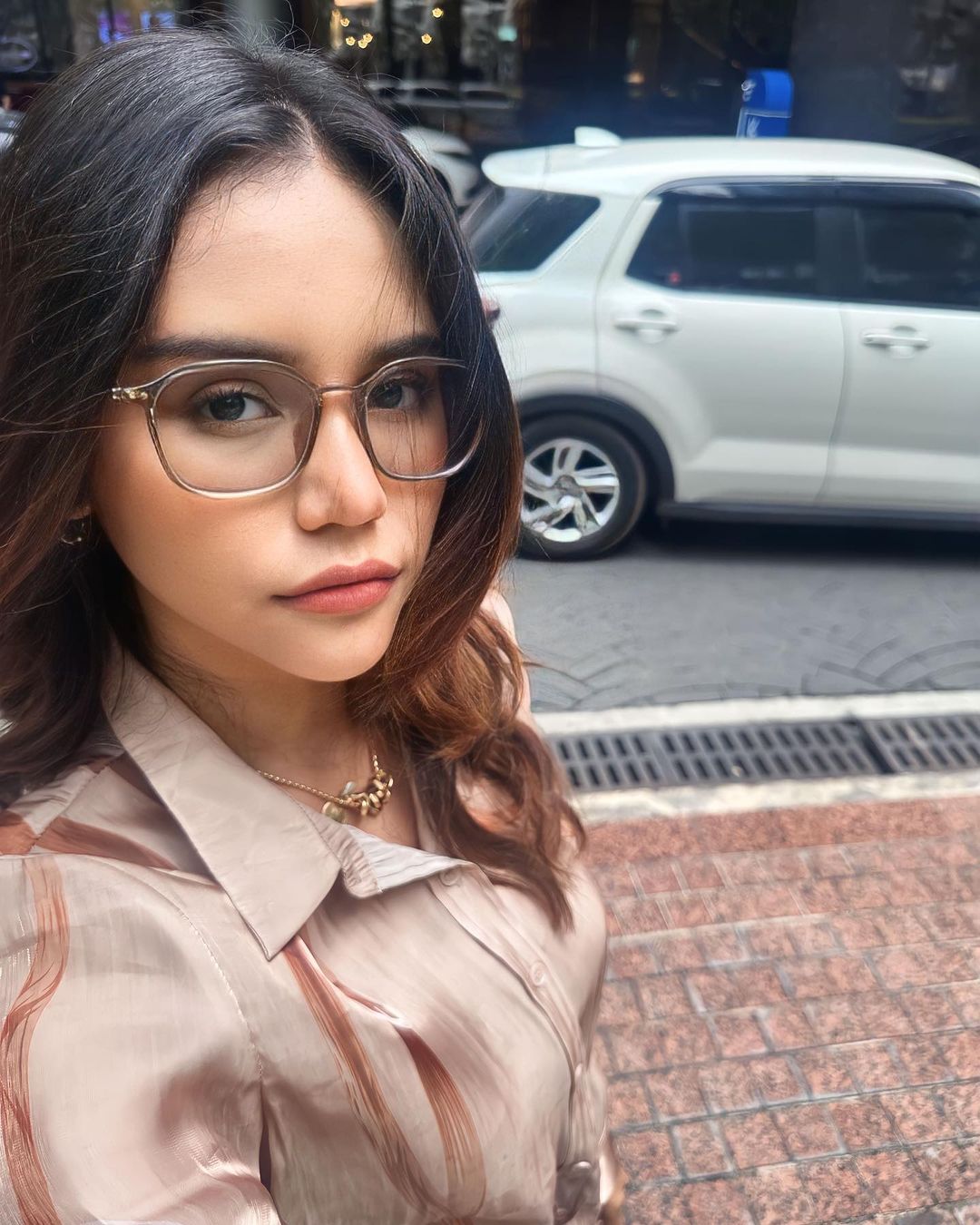 Ergonomic Design Jay