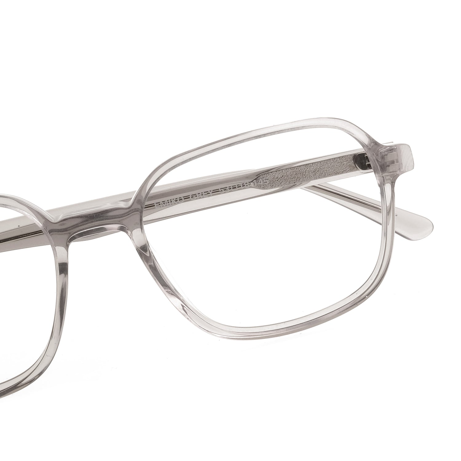 Ergonomic Design Emiko