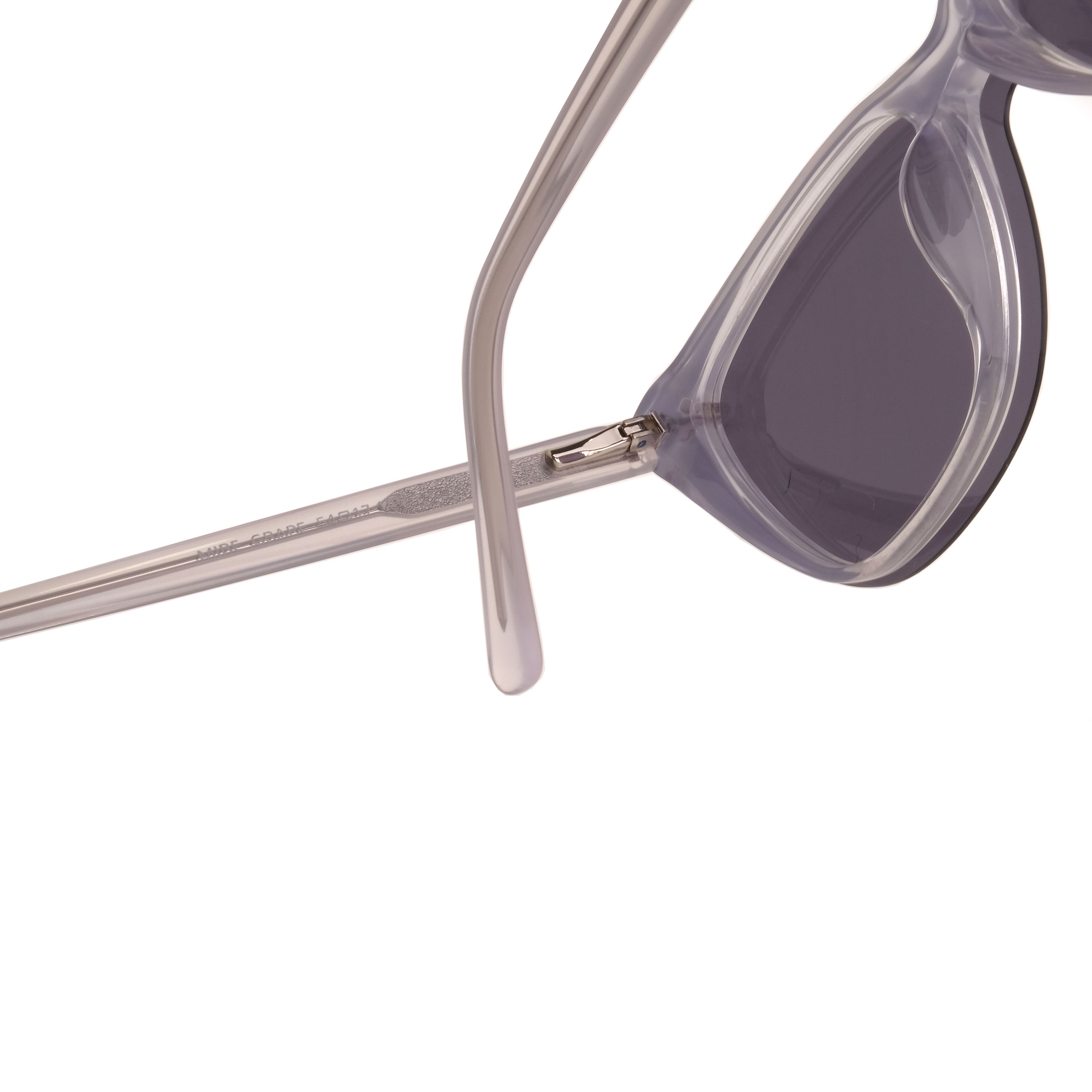 Clip On Cat Eye Mire