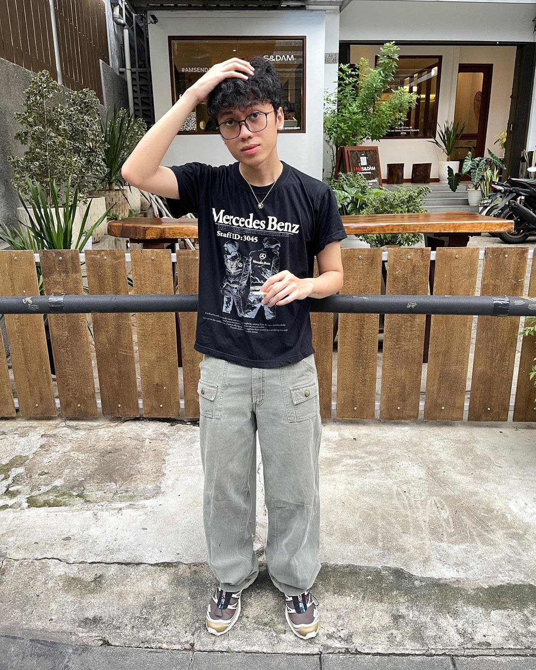 Ergonomic Design Jay